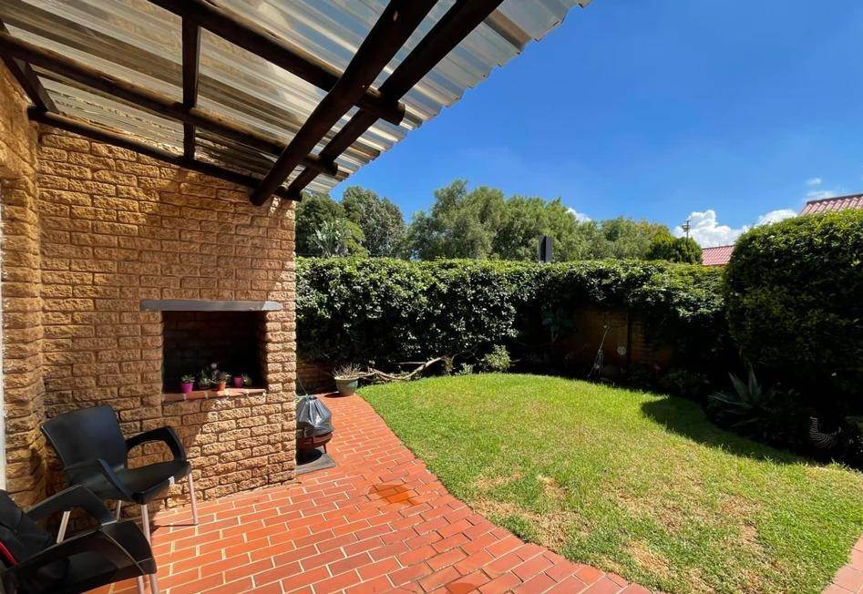 3 Bed Townhouse in Constantia Kloof photo number 18
