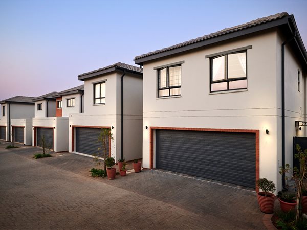 3 Bedroom House 3 Bedroom House