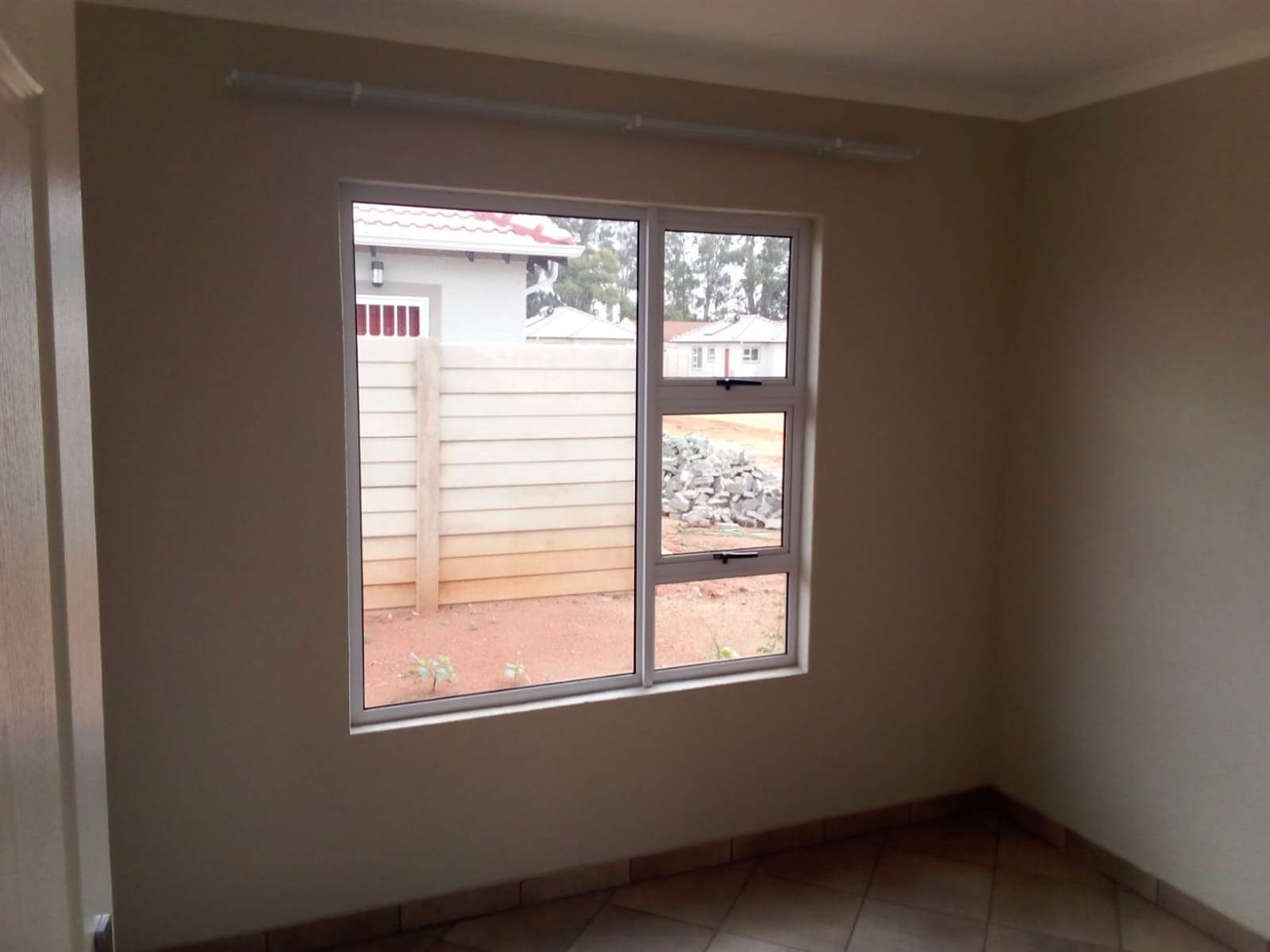 3 Bed House in Brakpan Central photo number 9