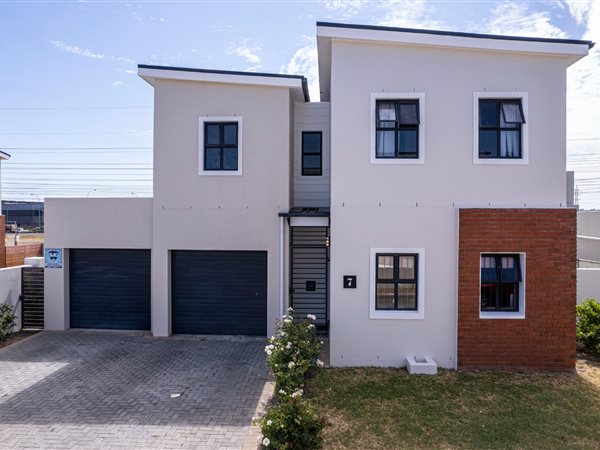 3 Bed Townhouse