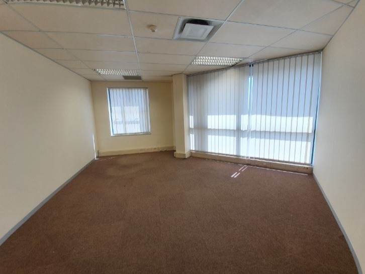 3960  m² Commercial space in Pinetown Central photo number 6