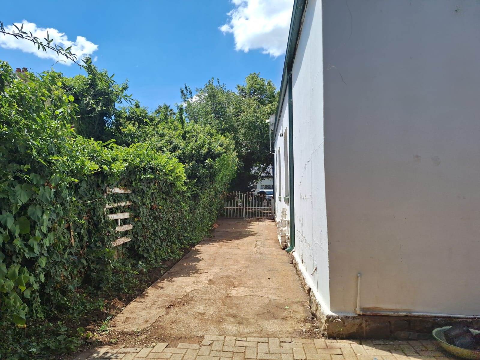 4 Bed House in Potchefstroom Central photo number 30