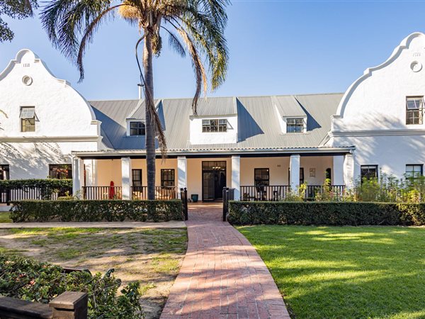 19 Bedroom House 19 Bedroom House