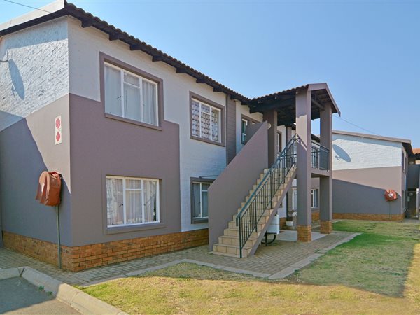 2 Bedroom Apartment 2 Bedroom Apartment