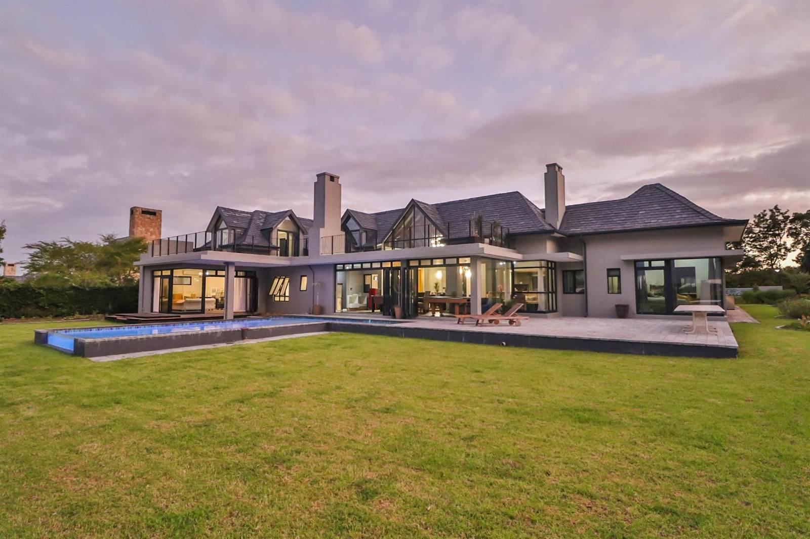 6 Bed House in Fancourt photo number 4