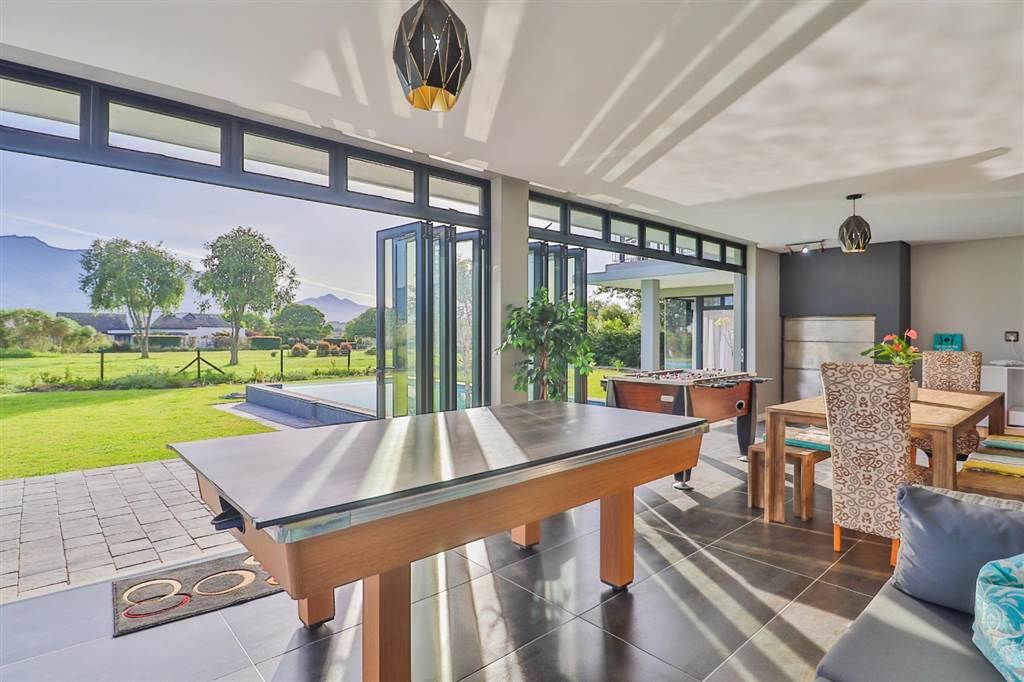 6 Bed House for sale in Fancourt T4122973 Private Property