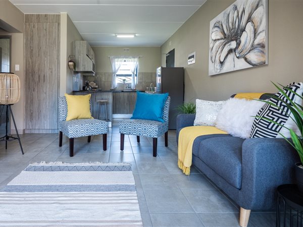 2 Bedroom House 2 Bedroom House