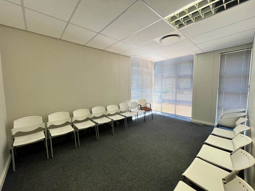 152  m² Commercial space in Fourways photo number 11