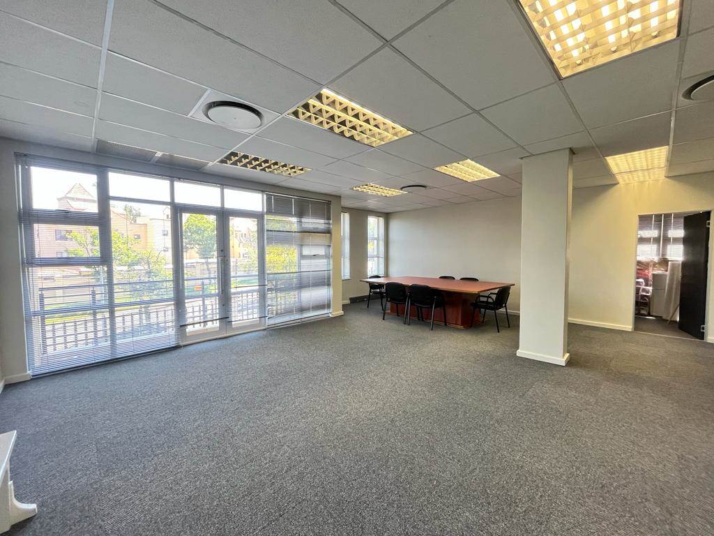 152  m² Commercial space in Fourways photo number 7