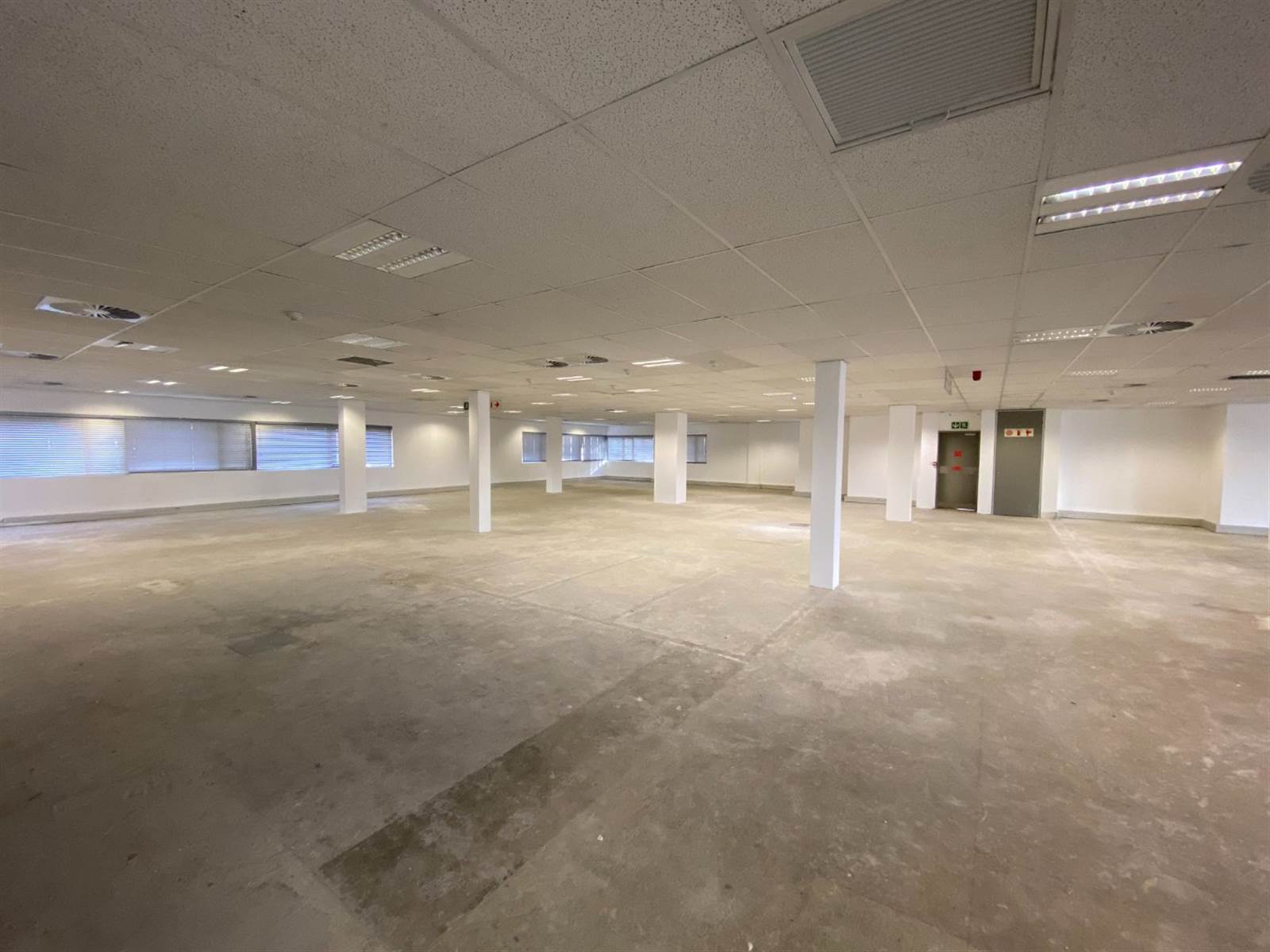 697  m² Office Space in Centurion CBD photo number 7