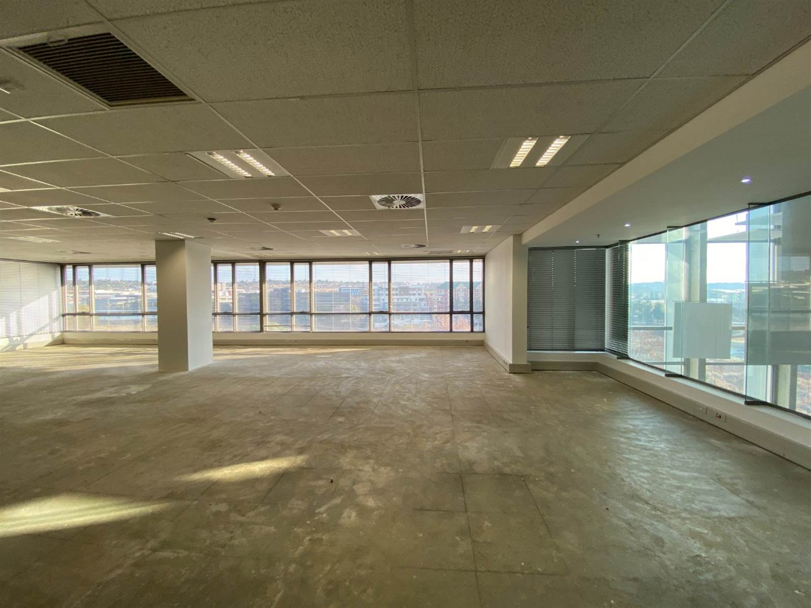 697  m² Office Space in Centurion CBD photo number 10