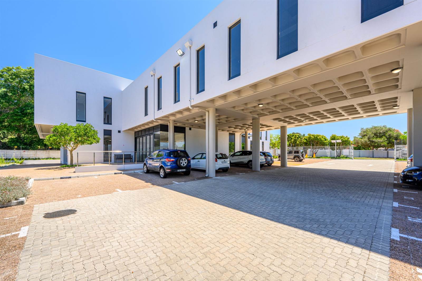 123  m² Commercial space in Durbanville Central photo number 17