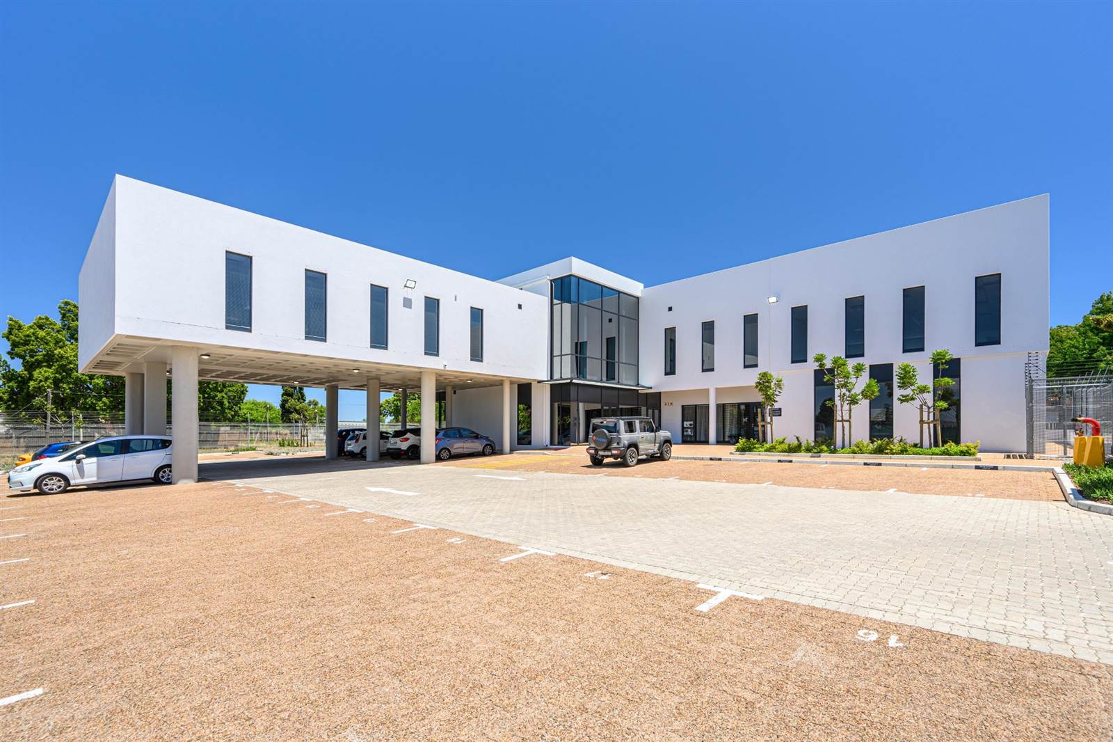 123  m² Commercial space in Durbanville Central photo number 19