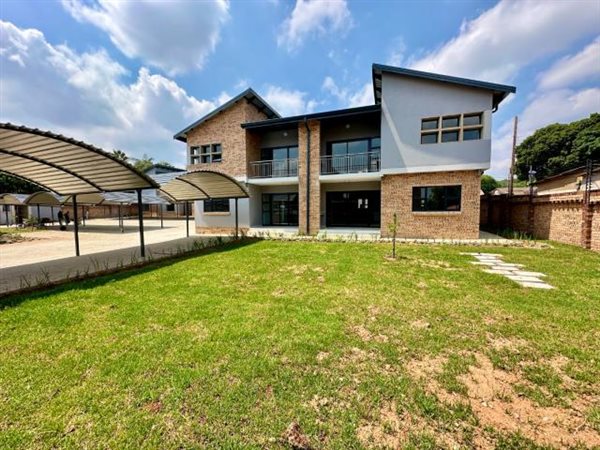 2 Bedroom Duplex 2 Bedroom Duplex