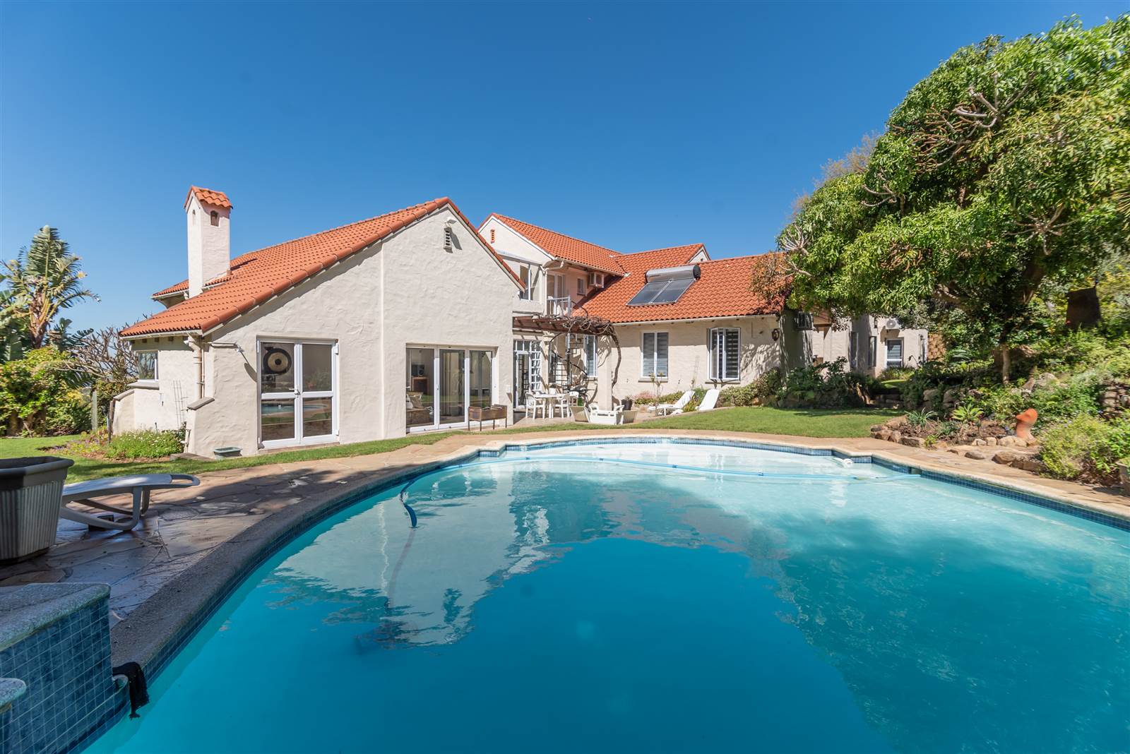 6 Bed House in Wynberg Upper photo number 17