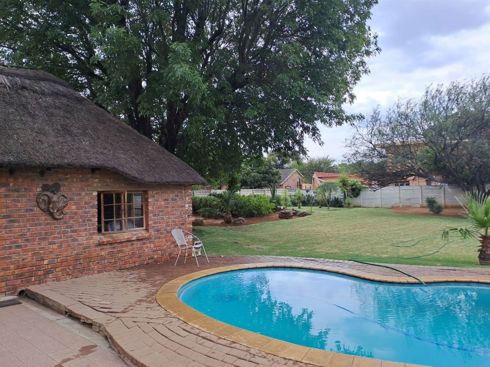 4 Bed House in Jim Fouche Park photo number 6