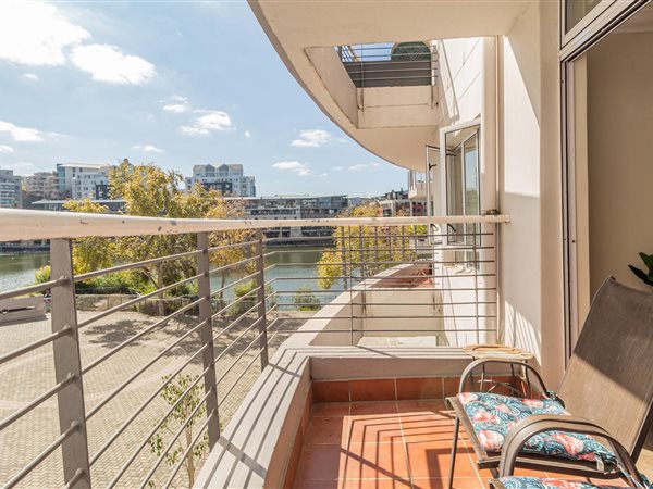 2 Bed Apartment in Tyger Waterfront