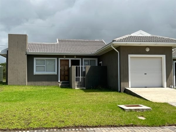 3 Bed Townhouse in Kidds Beach