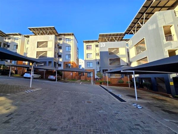 2 Bedroom Townhouse 2 Bedroom Townhouse