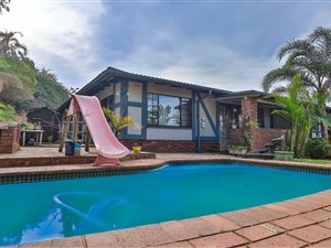 3 Bed Townhouse in Amanzimtoti