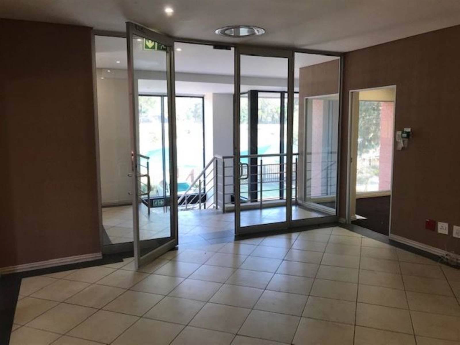 290  m² Commercial space in Fourways photo number 5