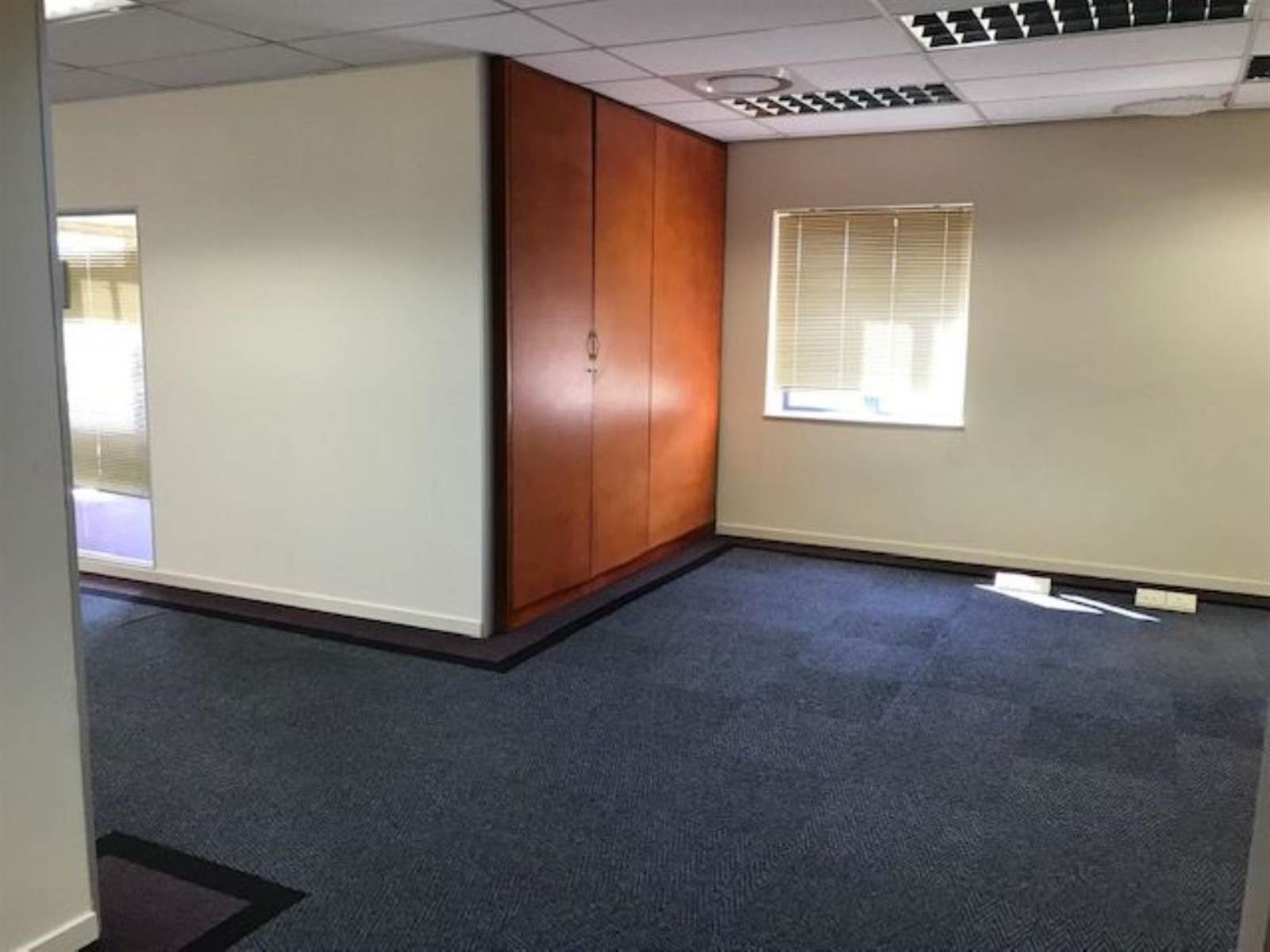 290  m² Commercial space in Fourways photo number 7