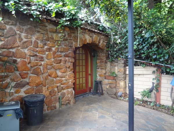 1 Bed Garden Cottage