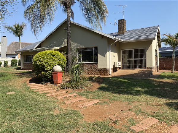 3 Bedroom House 3 Bedroom House