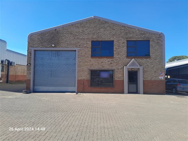 419  m² Commercial space