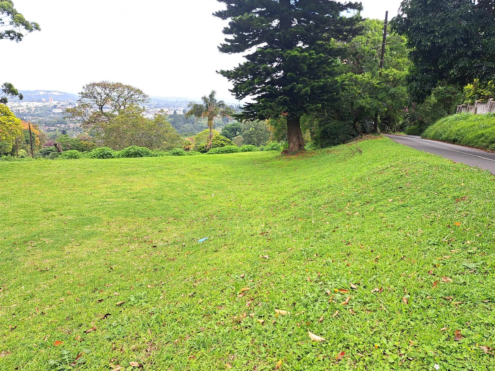 2311 m² Land available in Kloof photo number 3