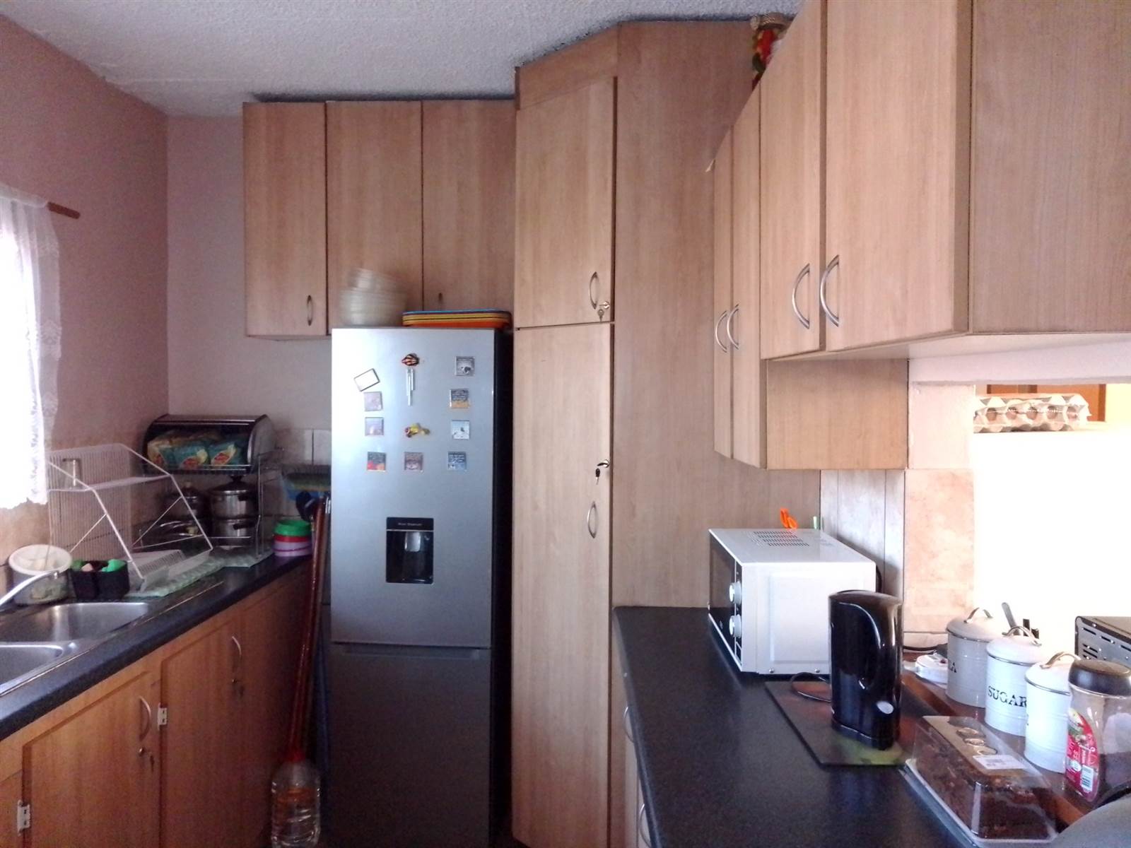 3 Bed Apartment in Muckleneuk photo number 20