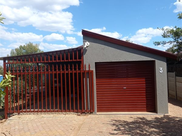 3 Bedroom House 3 Bedroom House