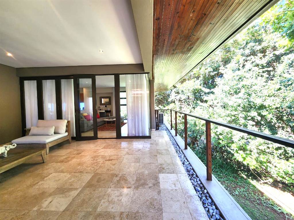 2 Bed Apartment in Zimbali Estate photo number 2