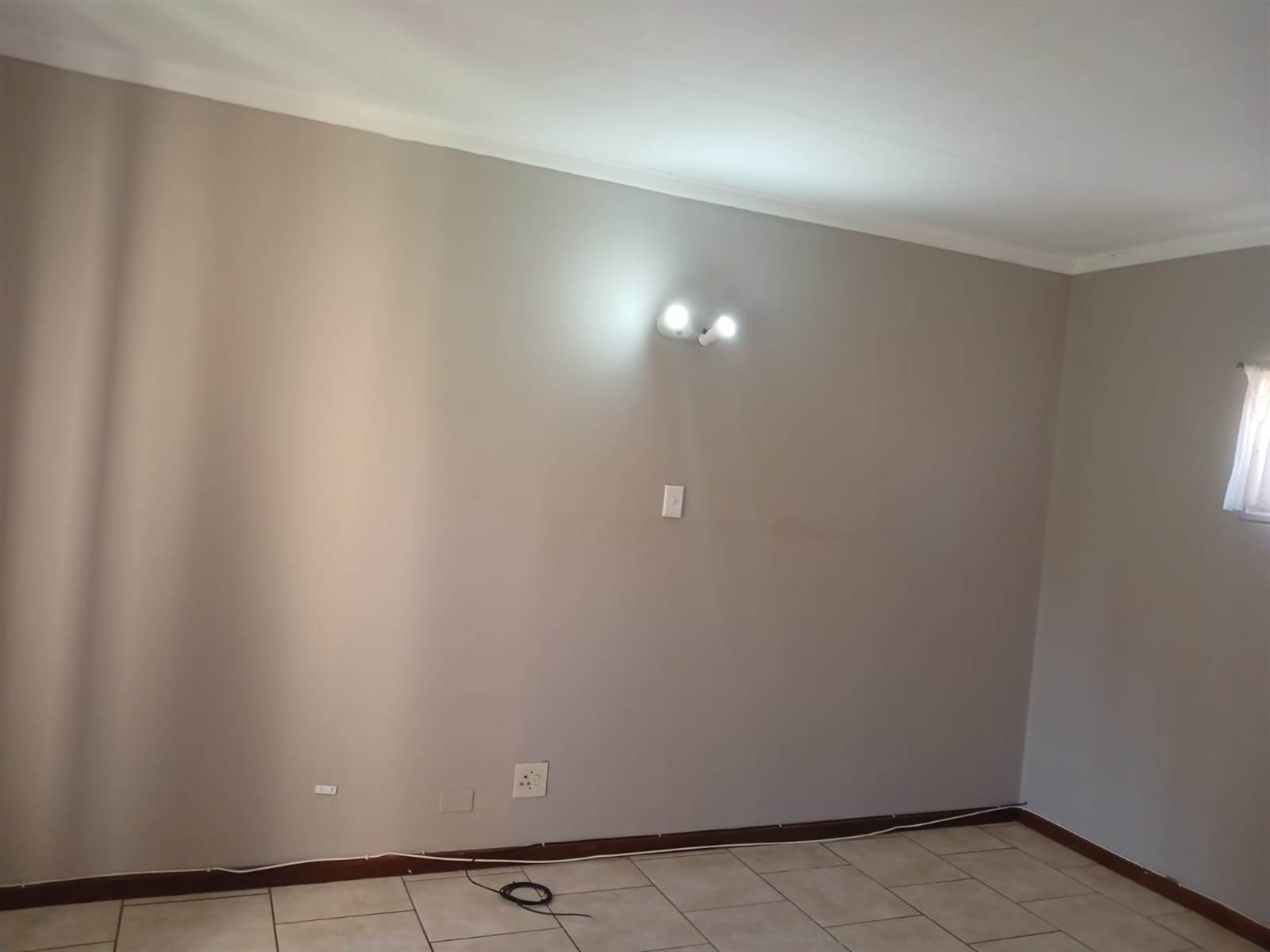 2 Bed Apartment in Kroonstad photo number 14