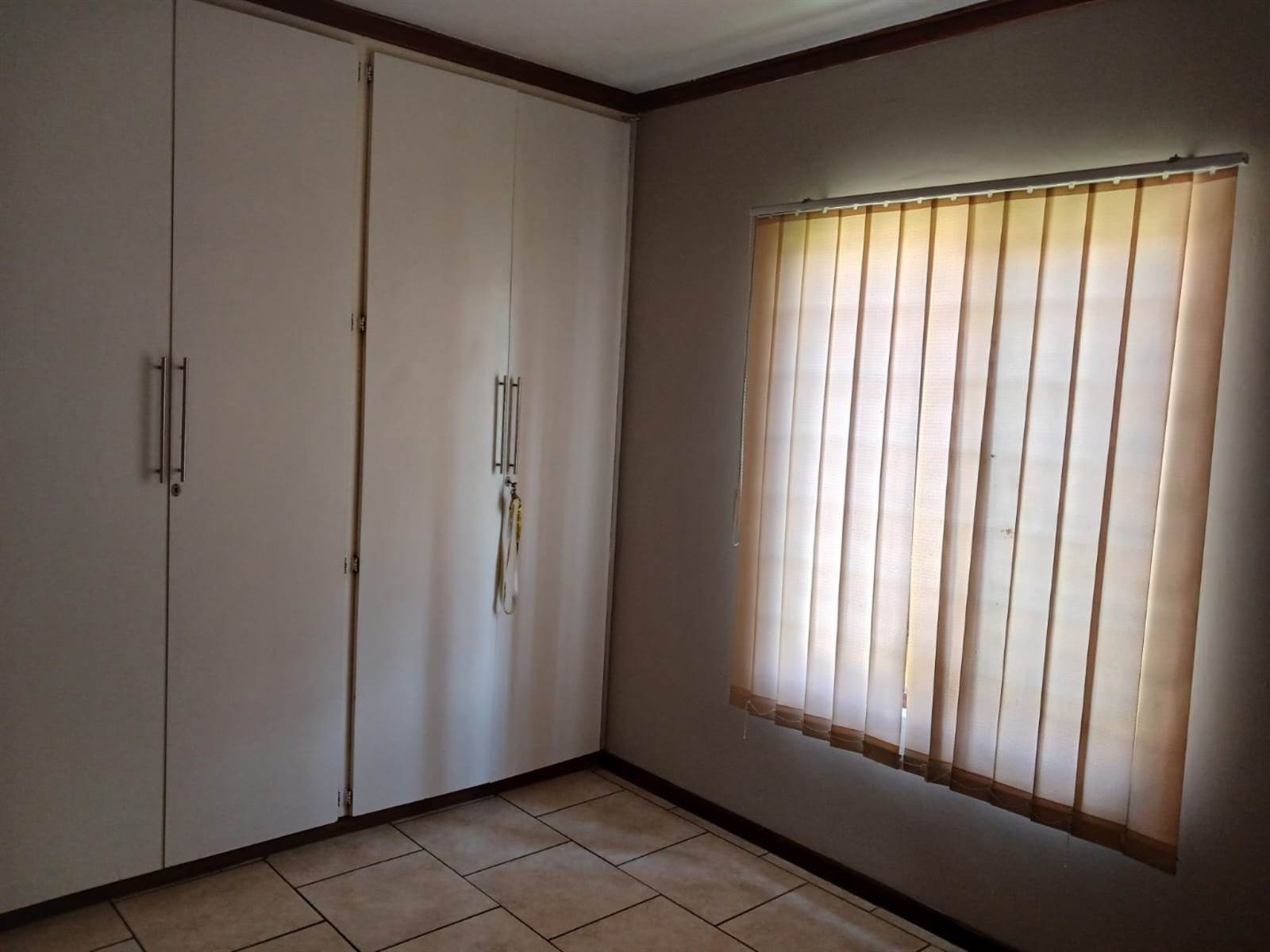 2 Bed Apartment in Kroonstad photo number 15