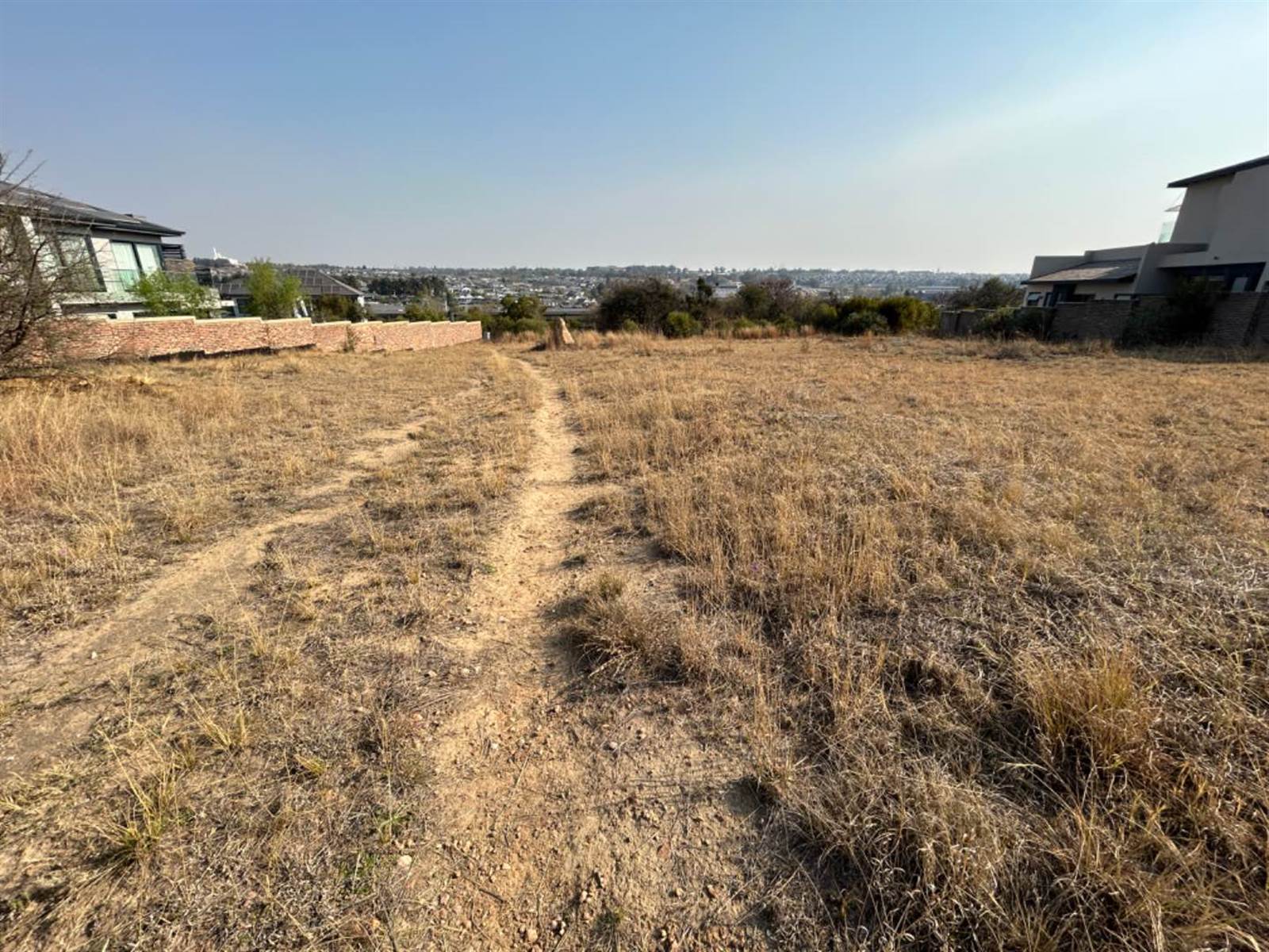 1208 m² Land available in Waterfall Country Estate photo number 6