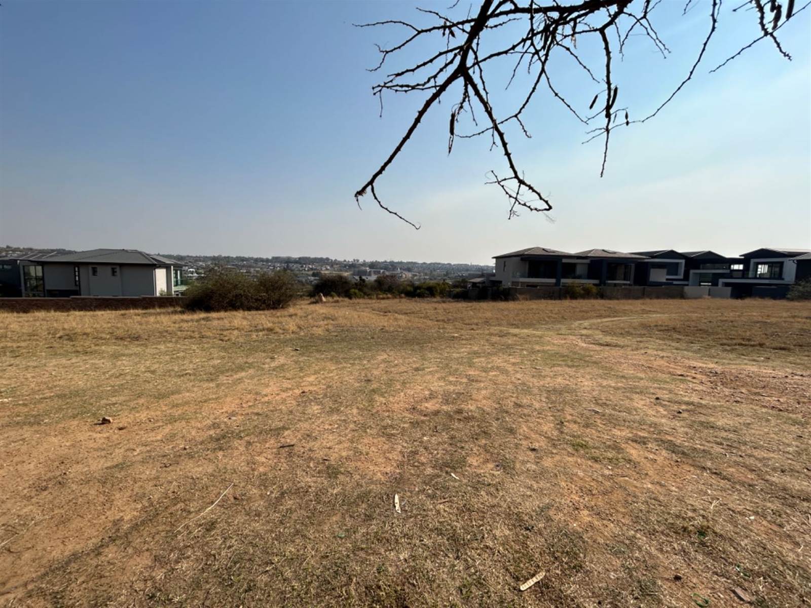 1208 m² Land available in Waterfall Country Estate photo number 3