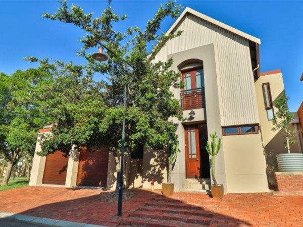 3 Bed Townhouse in Heritage Hill