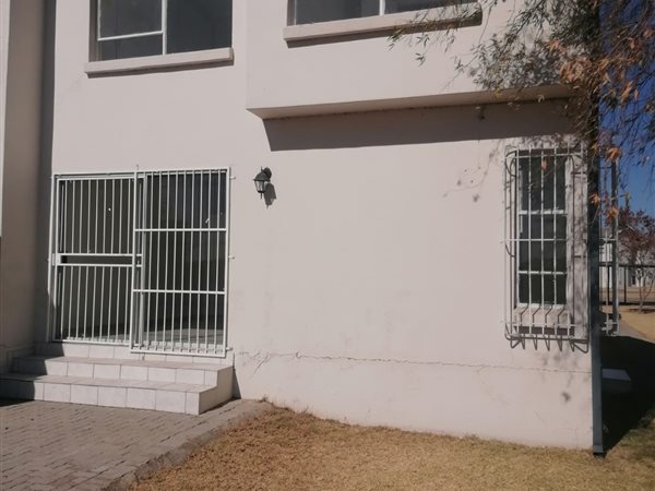 2 Bedroom Duplex 2 Bedroom Duplex