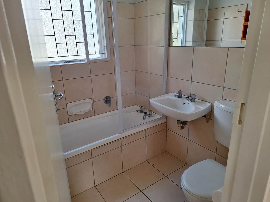 3 Bed House in Bredasdorp photo number 26