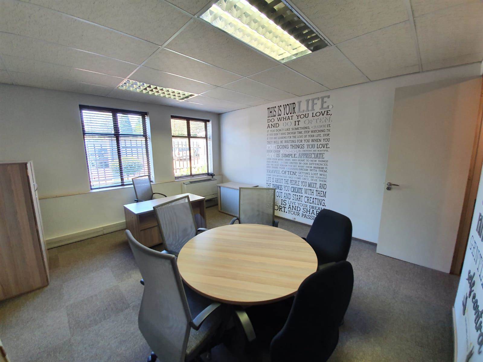 21  m² Commercial space in Lonehill photo number 5