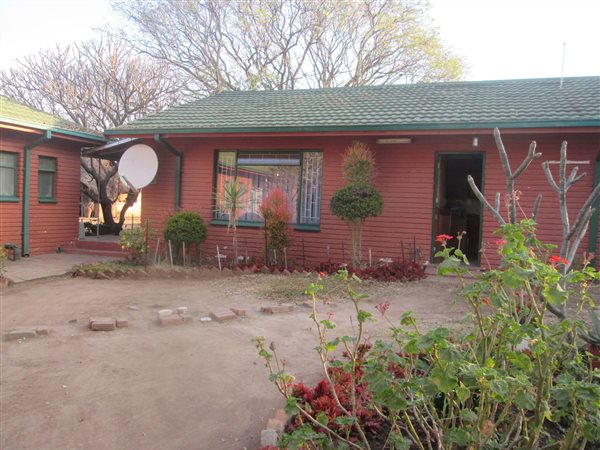 8.5 ha Smallholding 8.5 ha Smallholding