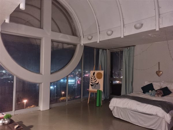 1 Bedroom House