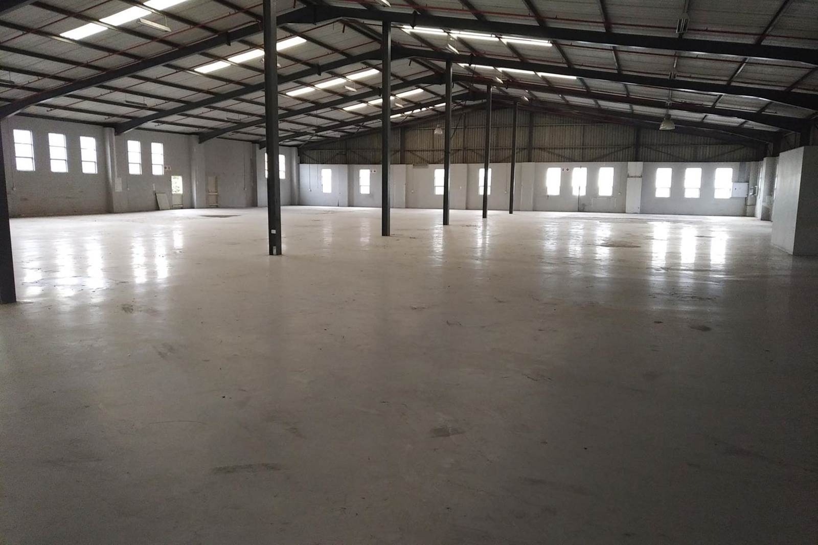 8277  m² Industrial space in Pinetown Central photo number 6