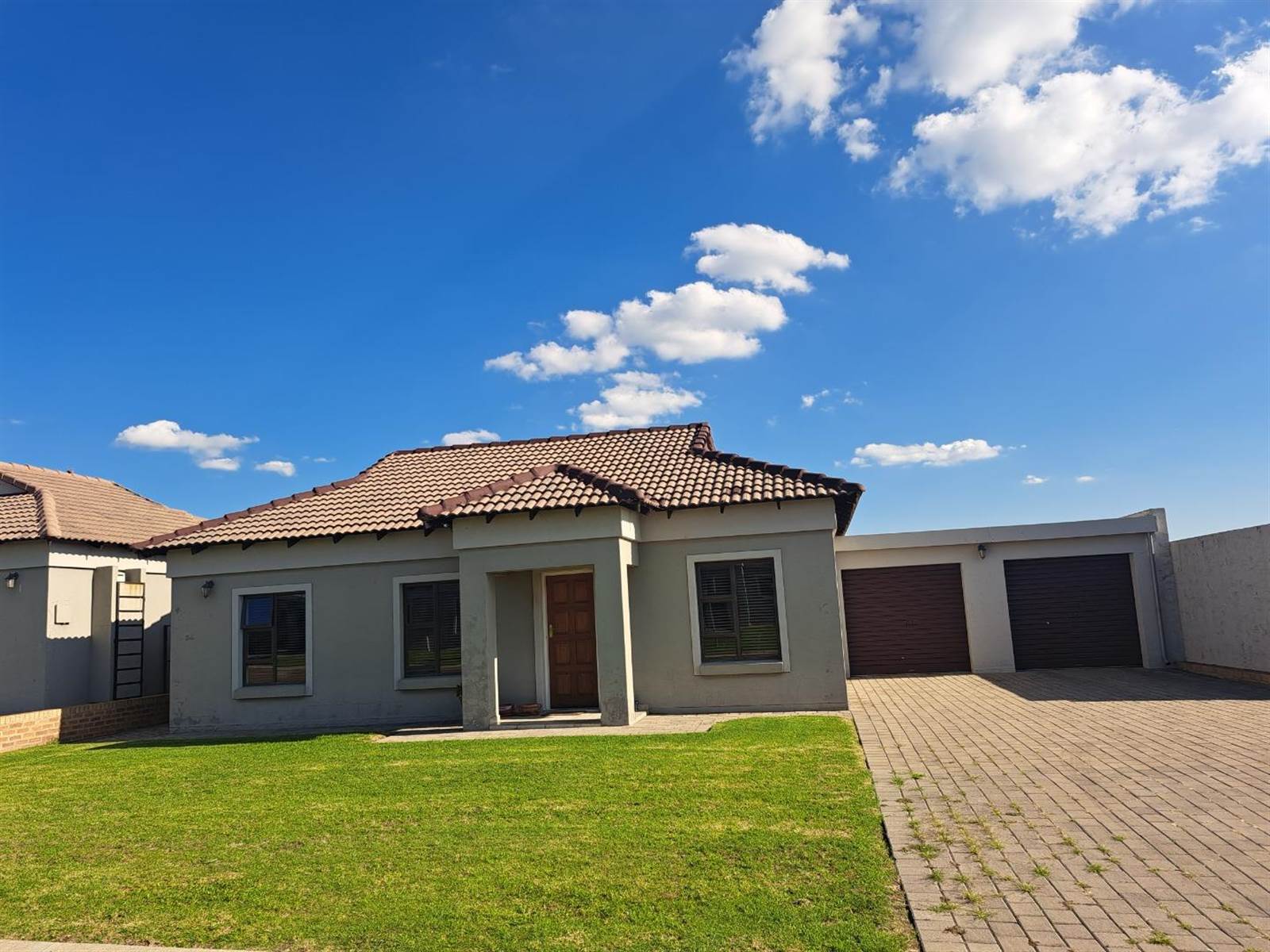 3 Bed House in Trichardt photo number 1