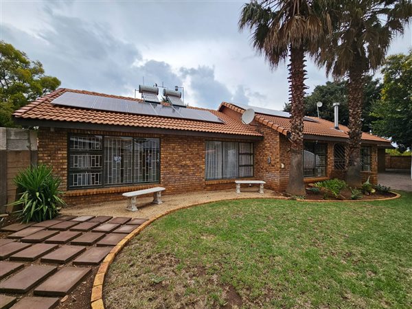 3 Bed House in Heidelberg Central