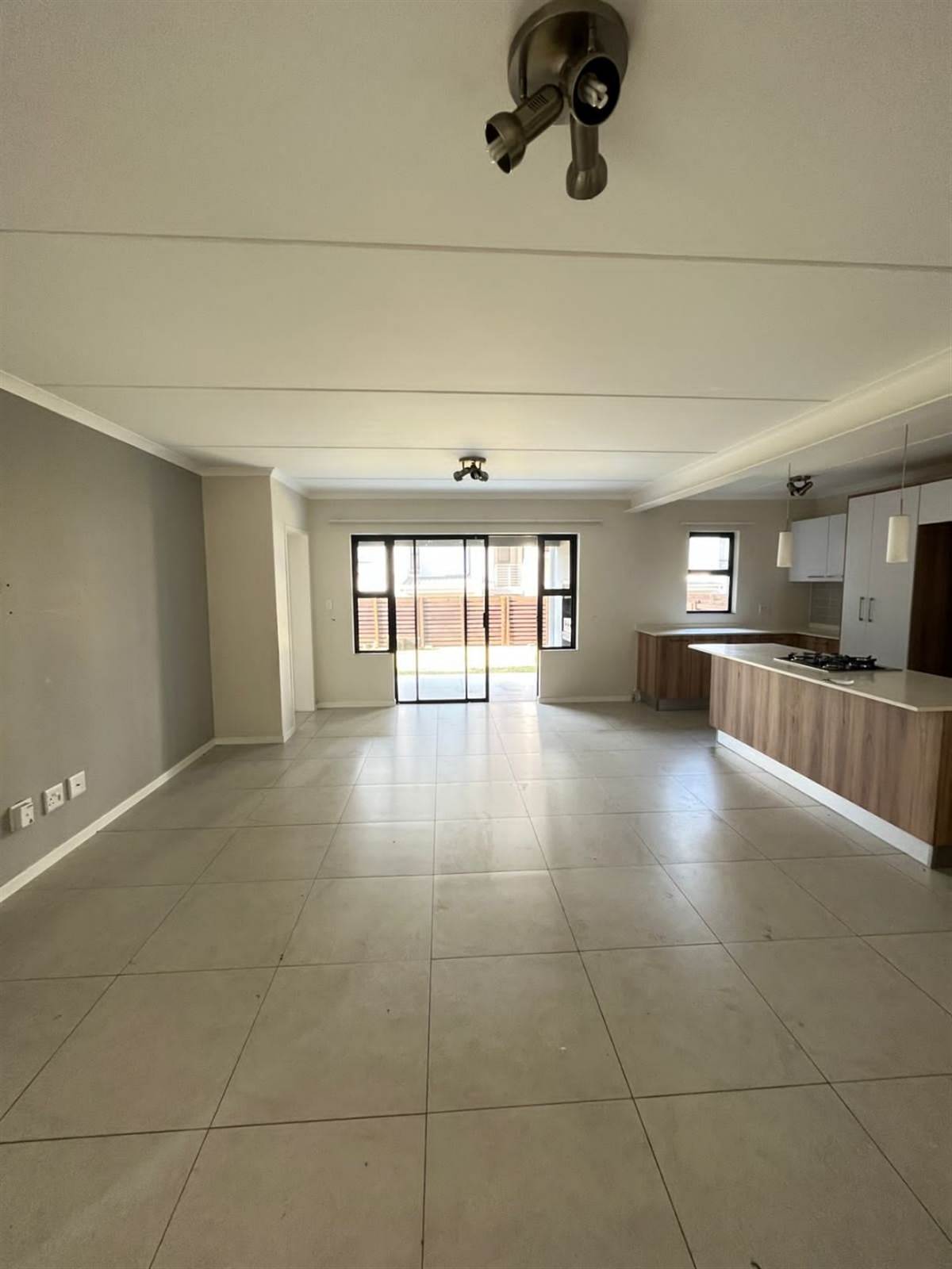3 Bed Townhouse in Modderfontein photo number 12
