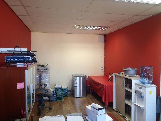 85  m² Office Space in Erand Gardens photo number 20