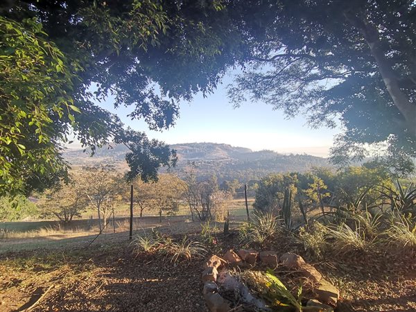 2.3 ha Smallholding 2.3 ha Smallholding