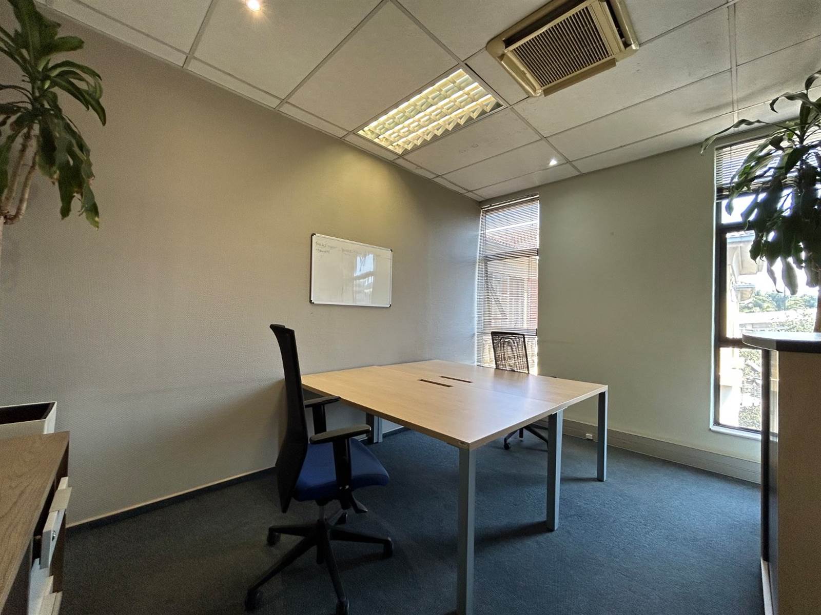 21  m² Office Space in Fourways photo number 4